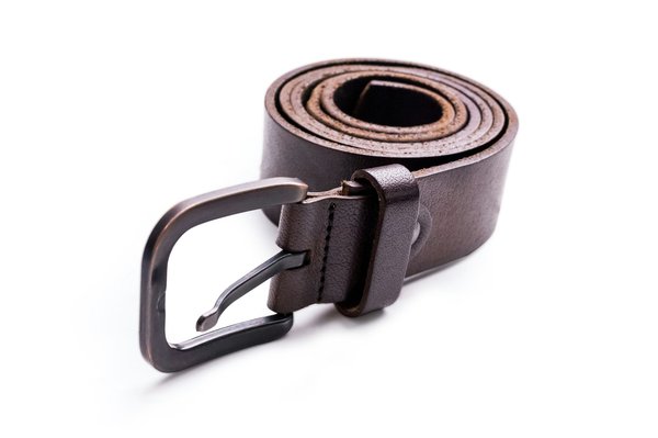Ceinture homme : optez pour l'élégance artisanale française